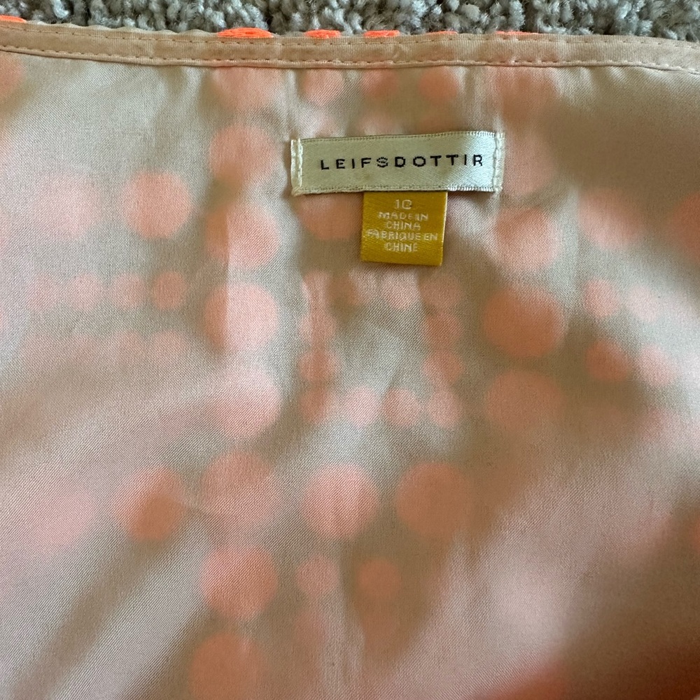 Embroidered lace short sleeve peplum top- Anthropologie - Picture 2 of 3